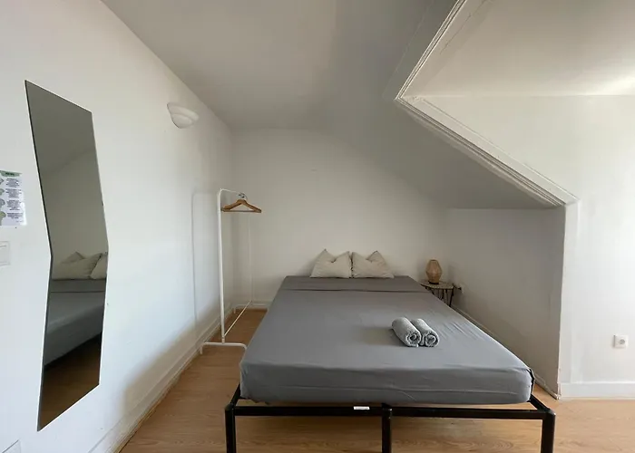 Privat bolig Santos In With River View