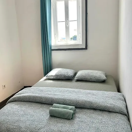 Santos In With River View Homestay Lisbon