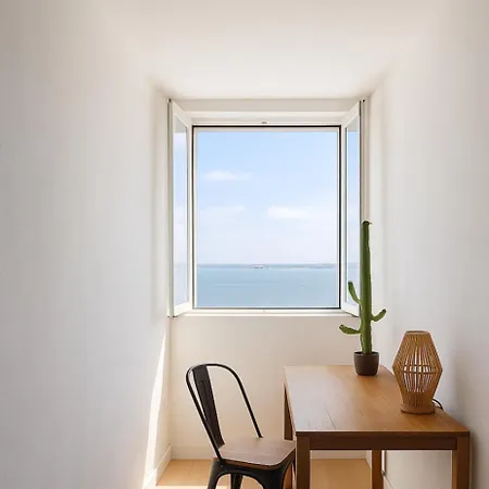 Santos In With River View Rum i privatbostad Lisboa
