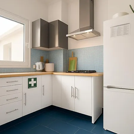 Santos In With River View *