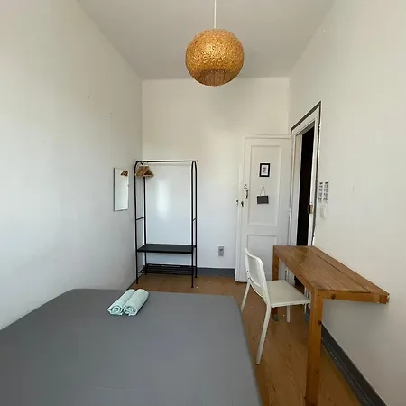 Santos In With River View *